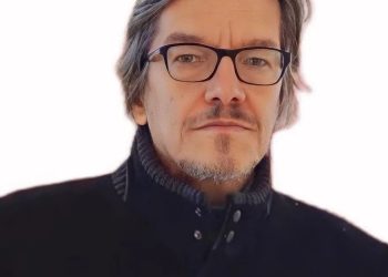 Bütün Marifet Öyküdedir, Yazılış Bir Arayıştan İbarettir